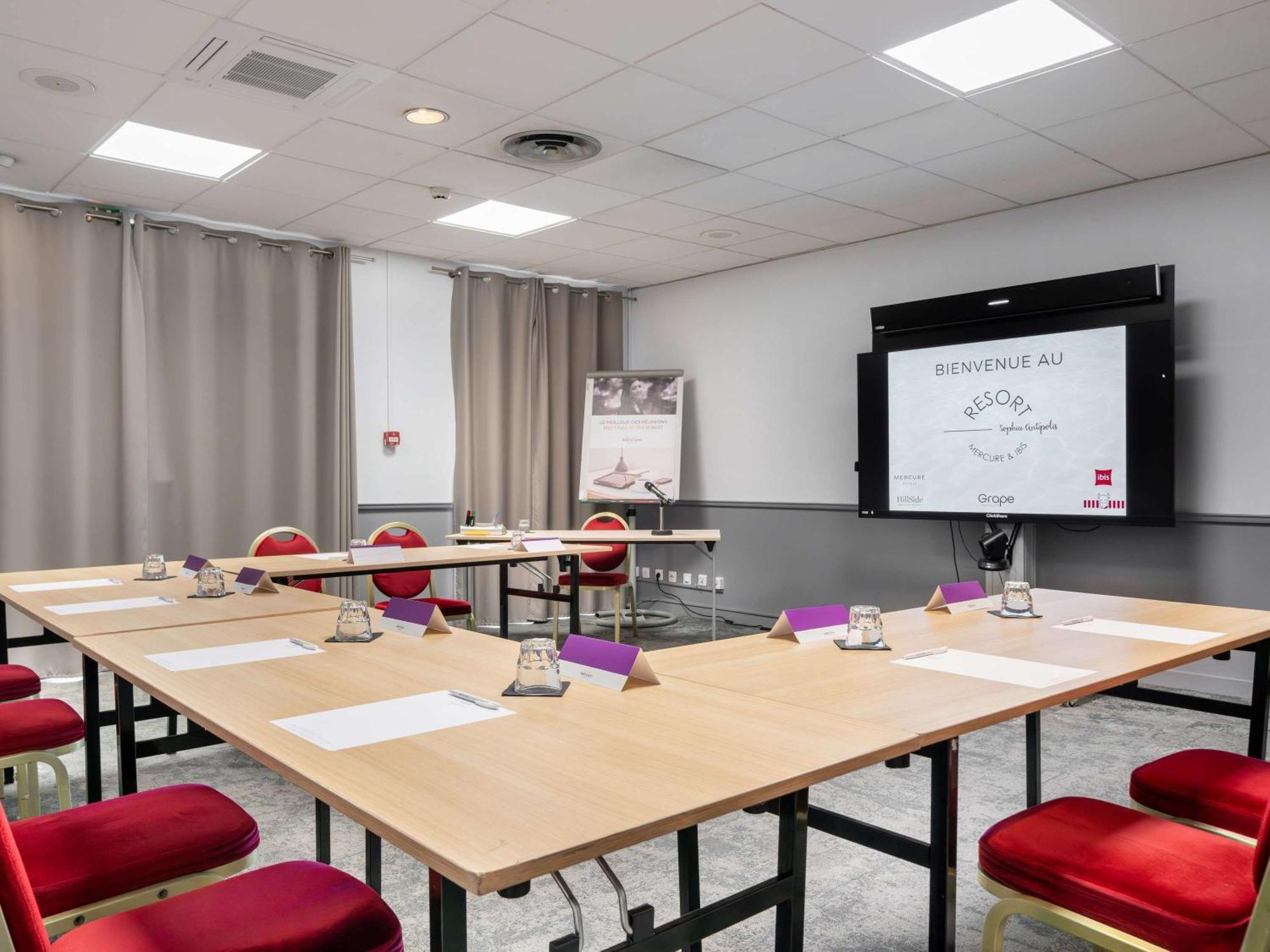 Mercure Antibes Sophia Antipolis Valbonne Exterior foto